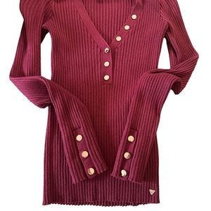 Guess Maroon Long Sleeve Shirt with Rose Gold buttons Size Medium/Small